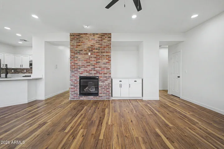 Gas Fireplace in Great Room with Brick Fireplace Wall!