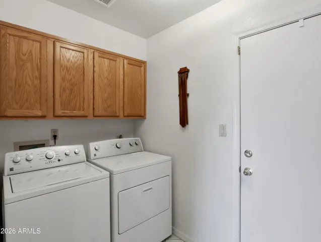 downstairs/inside laundry