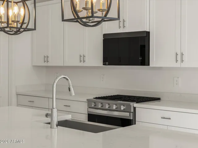 Photo is not of the actual home. Interior finishes and fixtures may vary.
