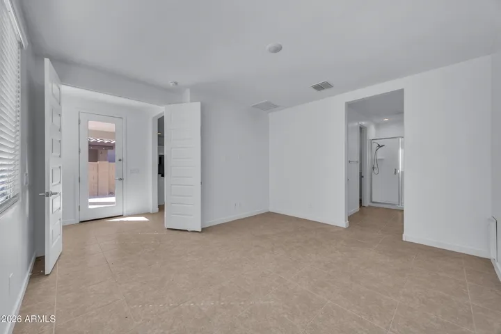 Main bedroom