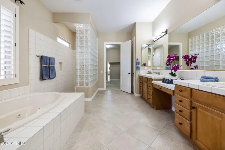 Walk in glass block shower