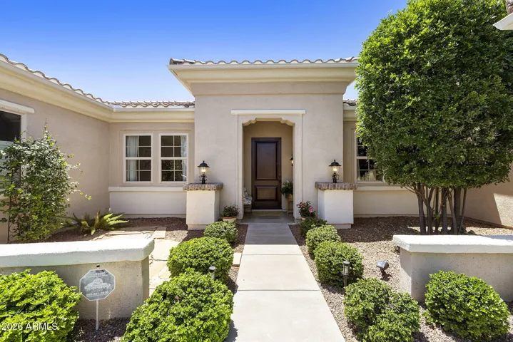 Elegant front entry