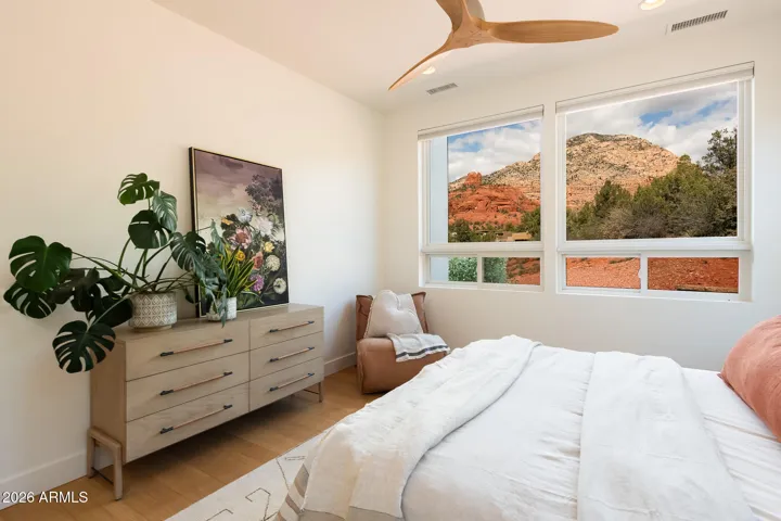 Primary suite