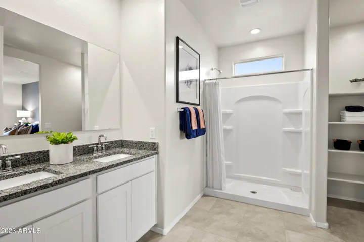 Interior may differ. Photos are of a model home in this floorplan.