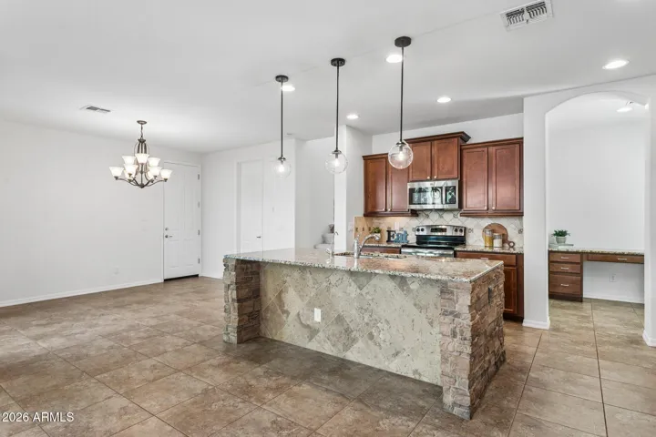 Neutral finishes await your vision