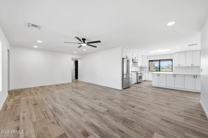 Spacious, open concept, great layout!