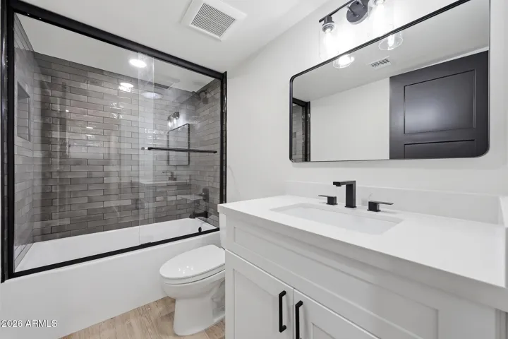 Bathroom 2. Goes with bedrooms 2 & 3.