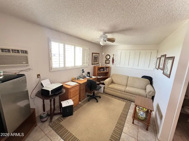 Bedroom 3/ Office