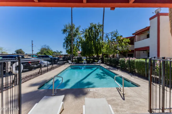 Dog Friendly with Enclosed Dog Park in Back of Complex