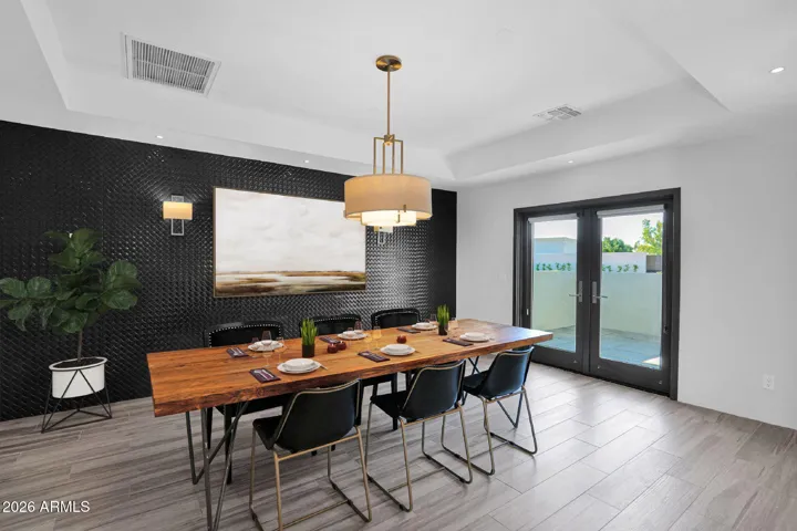 Virtual staging by SOLD