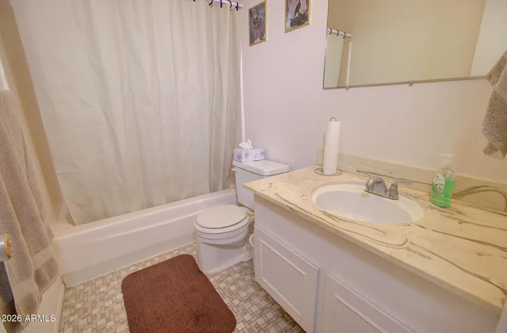 2nd bath upstairs with tub/shower combo