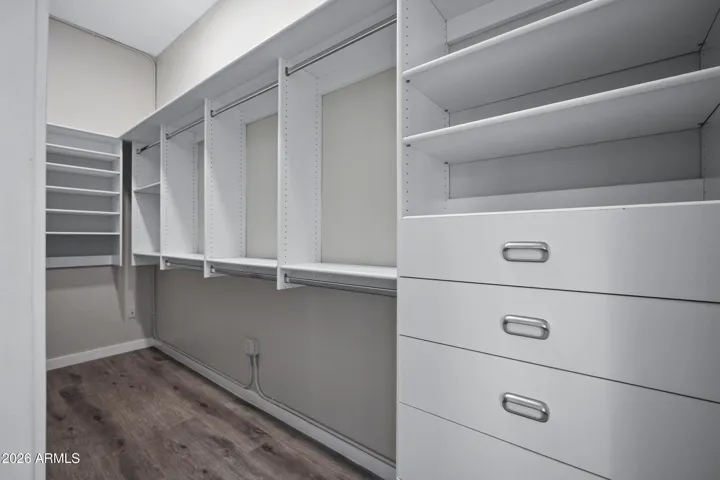 Walk in closet