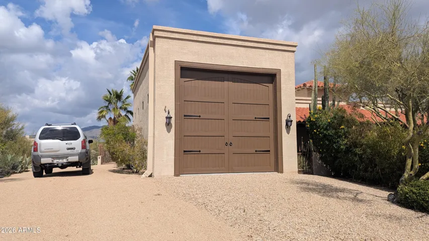 Large 37ft RV garage with a separate driveway to the casita in back