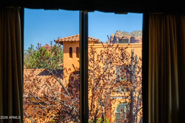 ...natural light and Sedona scenery just outside