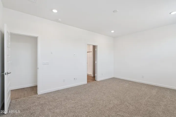 Pictures of sample model home. Colors, features and finishes will vary for each home.
