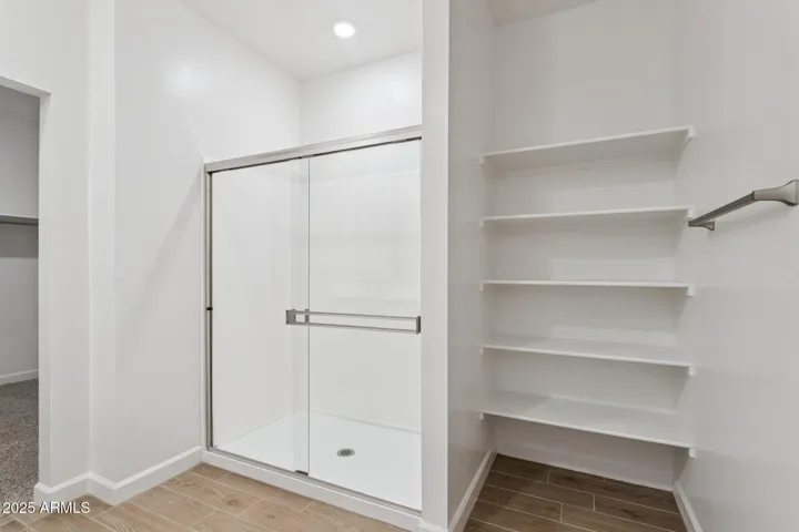 Pictures of sample model home. Colors, features and finishes will vary for each home.
