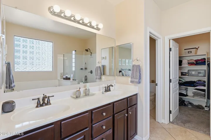 Primary bath