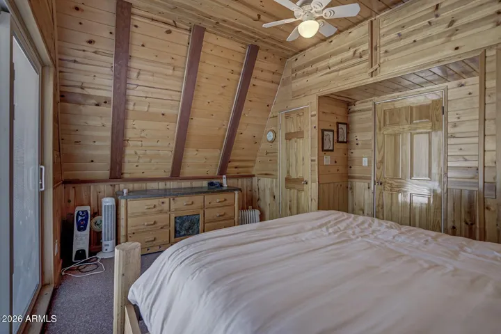 Upper-Level Bed with walkout