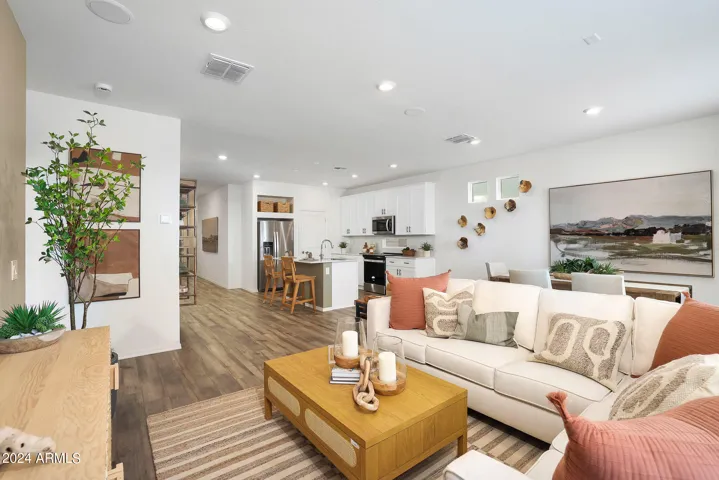 Interior Rendering. Color and options may vary.