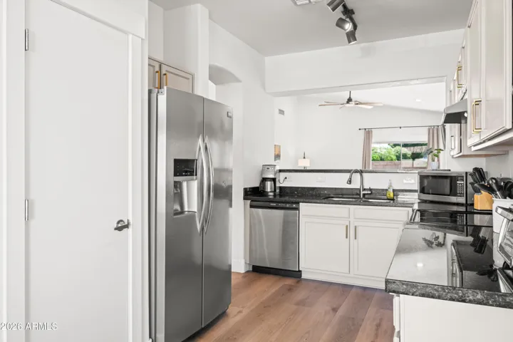 Large pantry and granite counters
