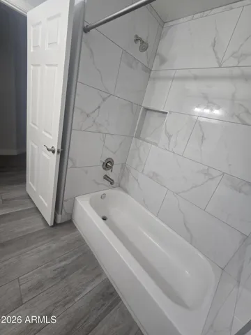 Hall Bathtub