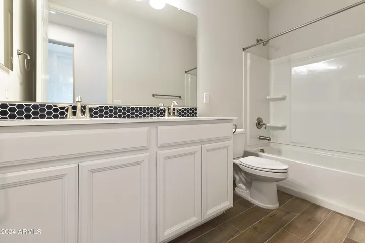 PHOTOS ARE OF ANOTHER HOME OF THE SAME PLAN. SEE SELECTION PHOTO