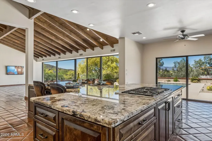 Spacious Island Perfect for Cooking with Friends