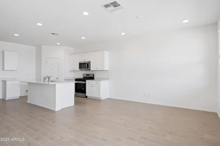 *Photos Are of a Speculative Home. Options May Vary