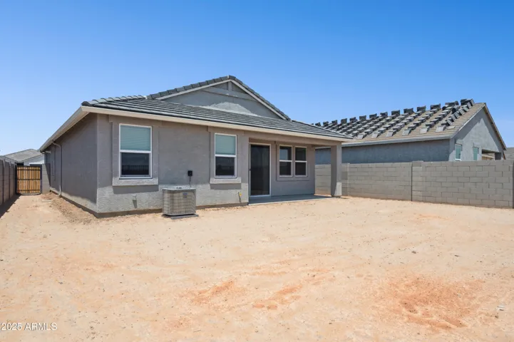 *Photos Are of a Speculative Home. Options May Vary