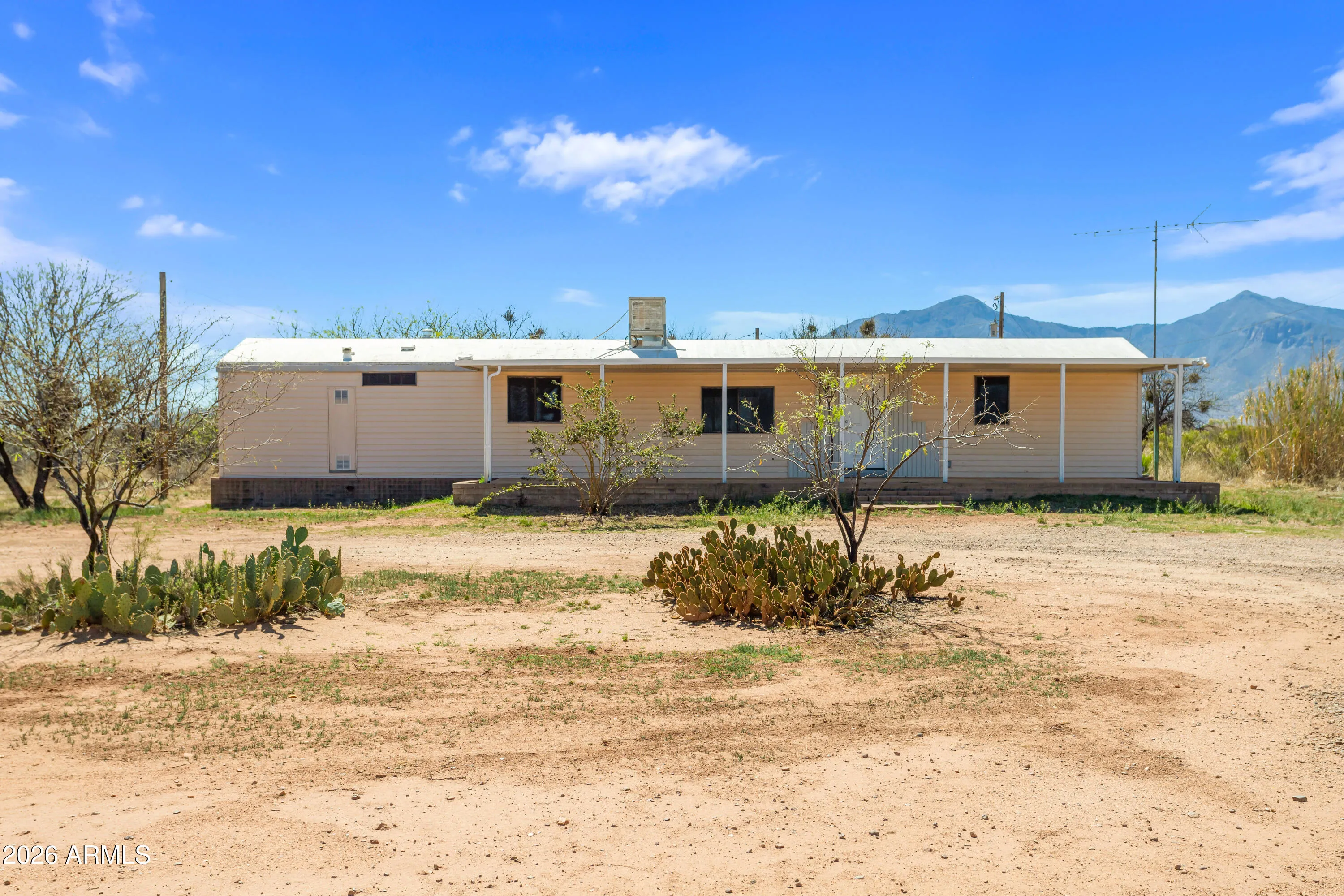 5550 South Guadalupe Road, Sierra Vista, AZ, 85650 — photo 2 of 42