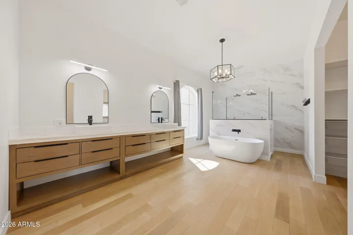 Dual Vanity - Custom Cabinetry