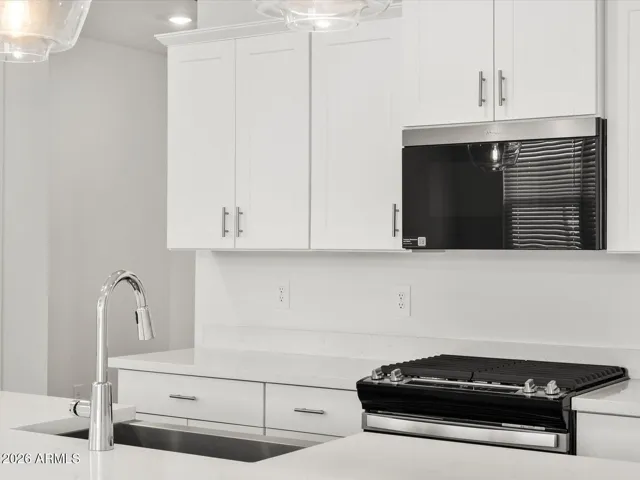 Photo is not of the actual home. Interior finishes and fixtures may vary.