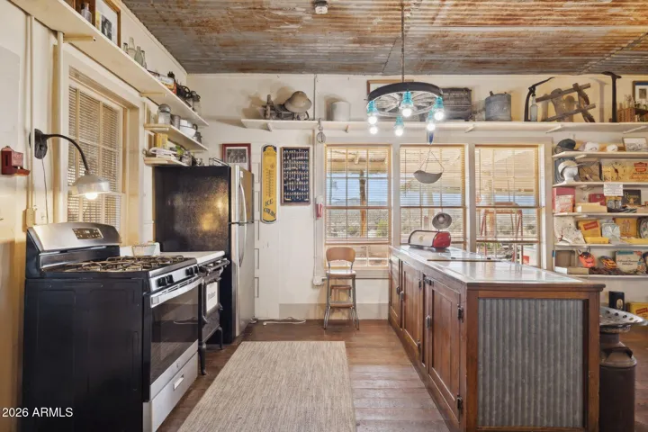 Store Kitchen