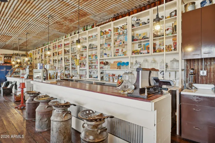 Hoghland General Store