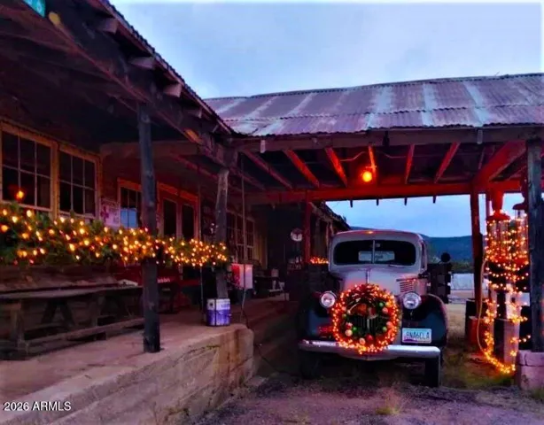 Christmas Hoghland General Store