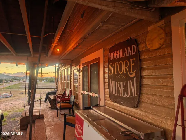 Front Porch Hoghland General Store