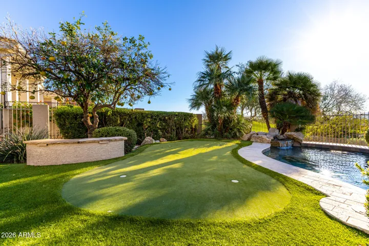 putting green