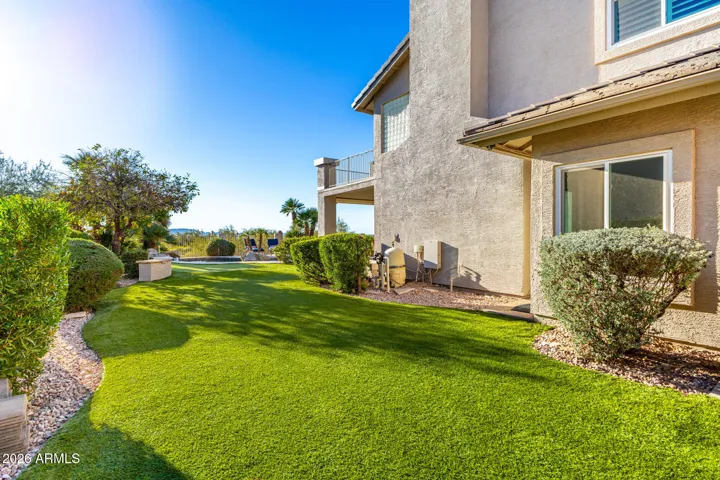 side yard