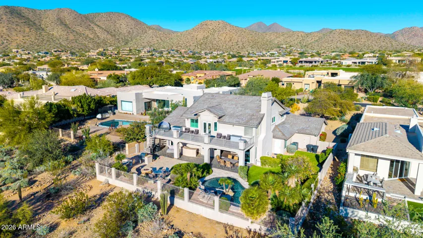 McDowell Mountain views!