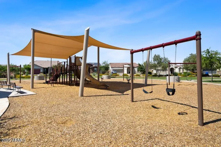 Rancho Mercado Community