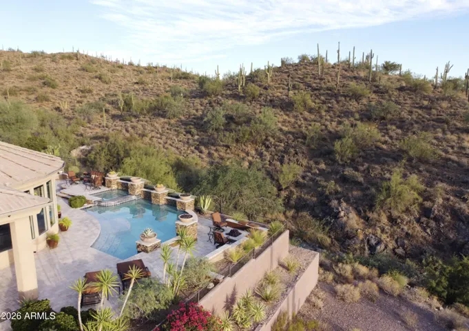 Incredible Desert Views!