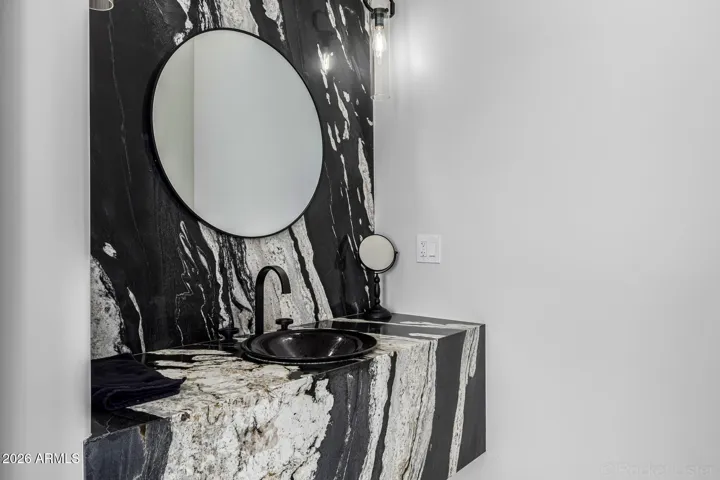 Master bedroom/bathroom was added on in 2022.