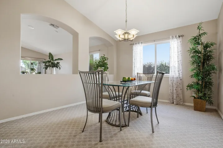 Use as a dining room or den/office