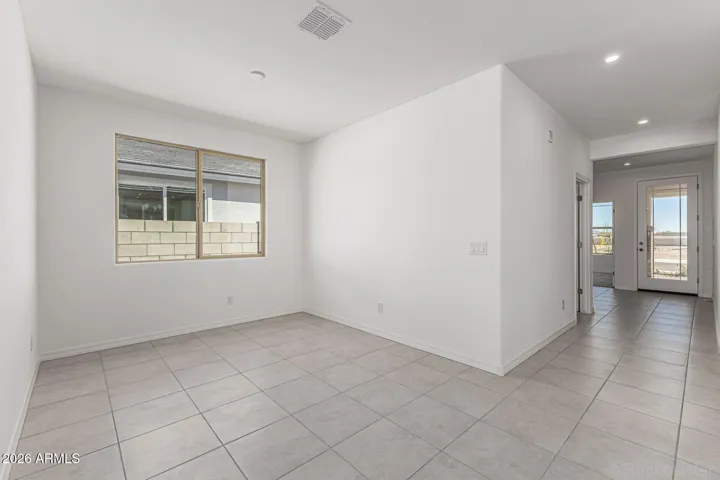 Flex Room