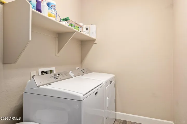 Laundry Room - Washer & Dryer Stay!