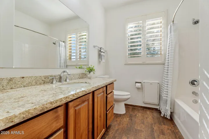 full bath between bedrooms 3 & 4