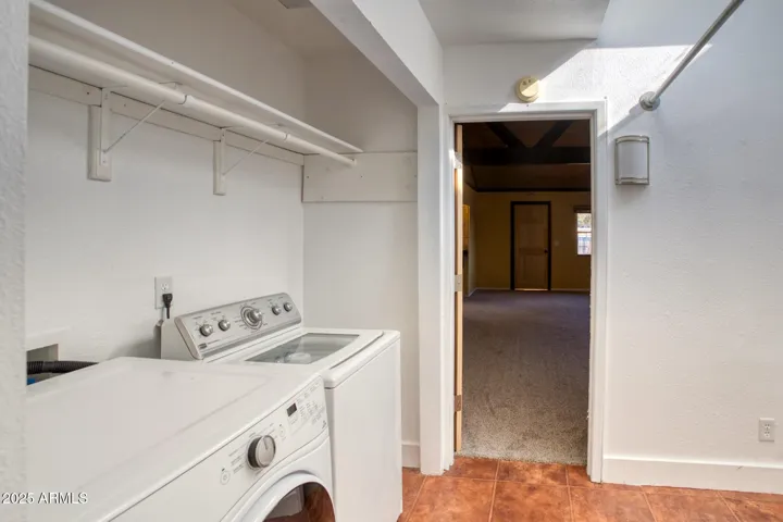 Separate Utility Room w/Washer & Dryer