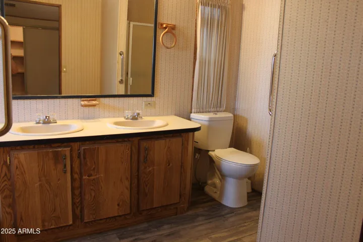 Master bath offers dual sinks