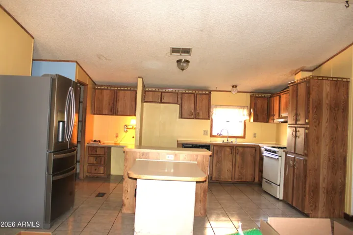 Natural light from east facing kitchen window