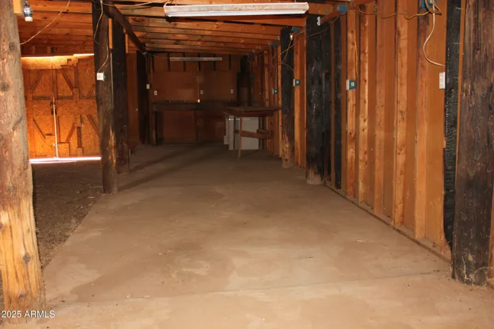 South side of shop has cc floor, electric